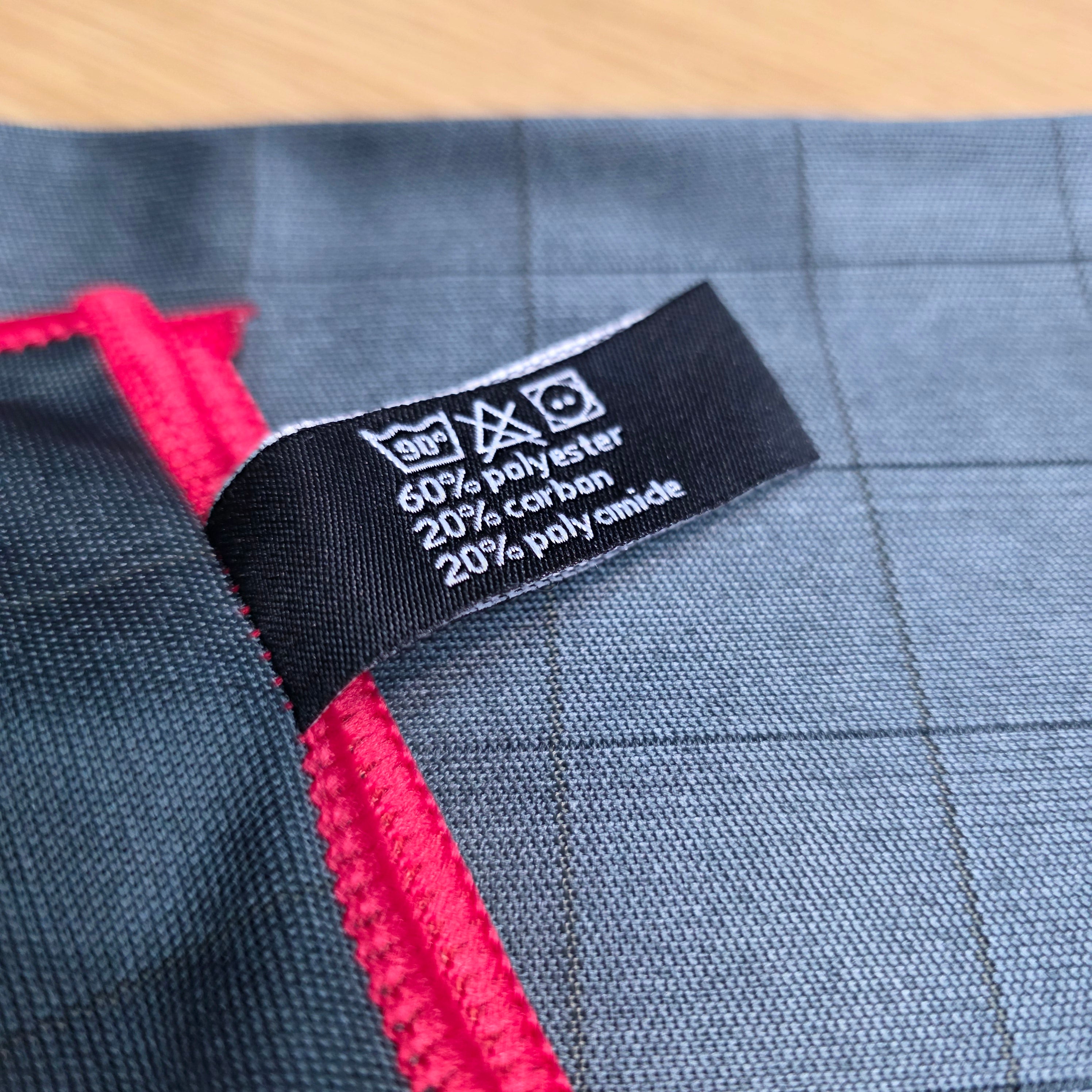 Microfibra con Carbono FORGED- 40x50cm